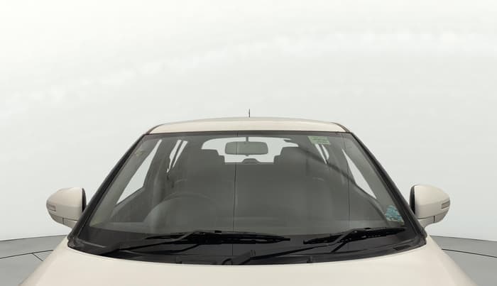 2015 Maruti Swift VDI, Diesel, Manual, 1,27,183 km, Front Windshield