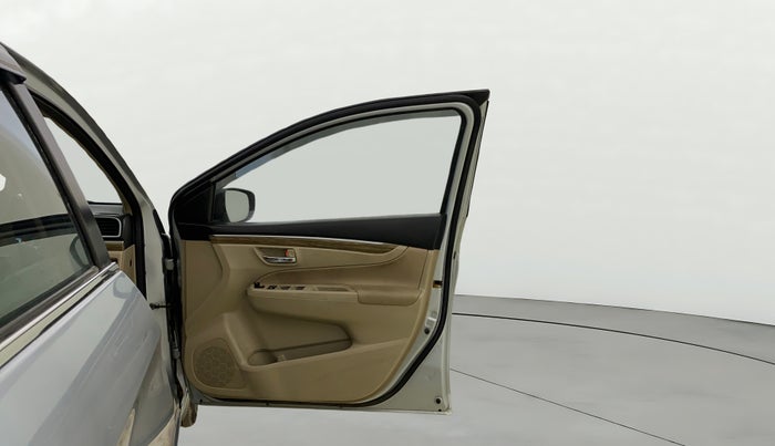 2022 Maruti Ciaz ZETA AT 1.5  SHVS PETROL, Petrol, Automatic, 73,208 km, RHS Front Door