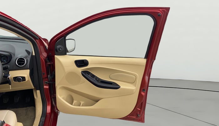 2018 Ford Figo Aspire TITANIUM 1.2 PETROL, Petrol, Manual, 17,973 km, RHS Front Door