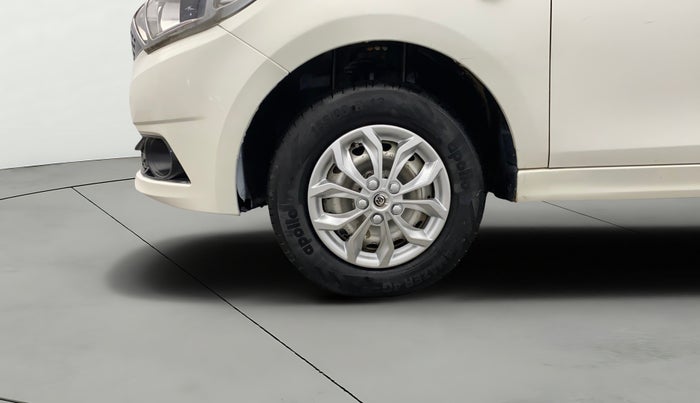 2017 Tata Tiago XM PETROL, Petrol, Manual, 54,944 km, Left Front Wheel