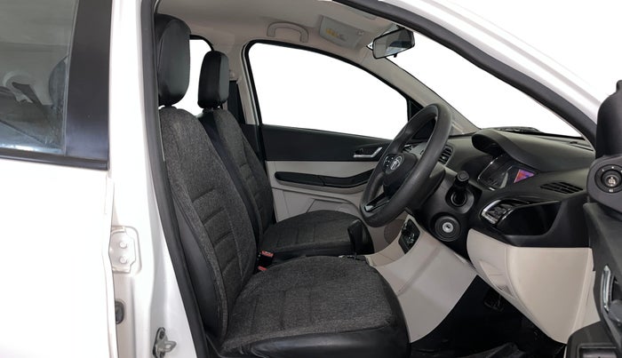 2022 Tata Tiago XZA PLUS PETROL, Petrol, Automatic, 49,529 km, Right Side Front Door Cabin