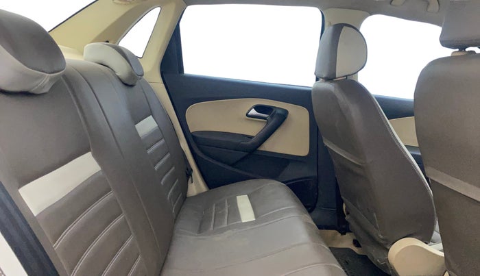 2017 Volkswagen Ameo HIGHLINE1.5L, Diesel, Manual, 1,30,721 km, Right Side Rear Door Cabin