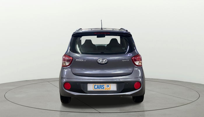 2018 Hyundai Grand i10 SPORTZ 1.2 KAPPA VTVT, Petrol, Manual, 28,992 km, Back/Rear