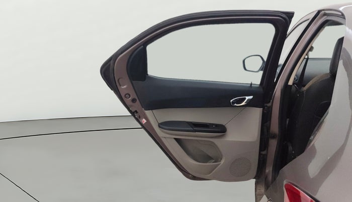 2017 Tata Tiago XZ PETROL, Petrol, Manual, 84,416 km, LHS Rear Door