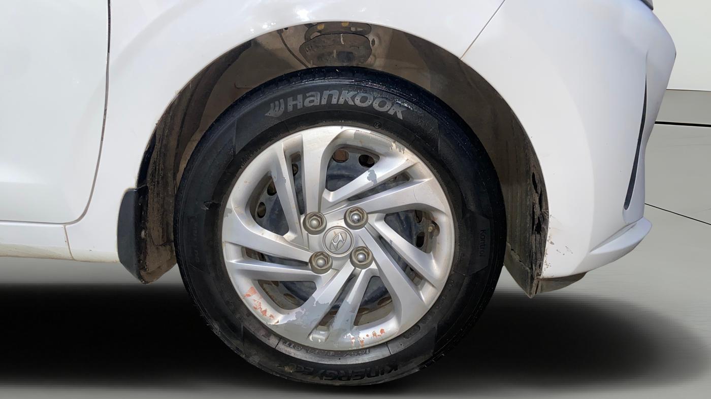 2020 Hyundai AURA S 1.2, Petrol, Manual, 47,151 km, Right Front Wheel