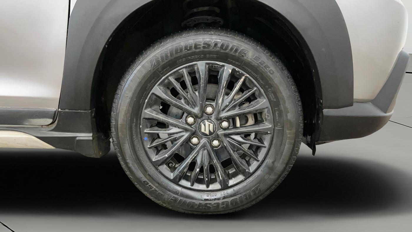 2020 Maruti XL6 ZETA MT, Petrol, Manual, 81,280 km, Right Front Wheel