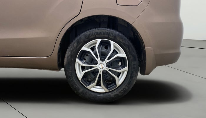 2014 Maruti Ertiga VXI ABS, Petrol, Manual, 1,11,542 km, Left Rear Wheel