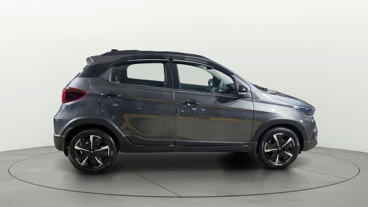 2025 Tata TIAGO NRG XZ AMT, Petrol, Automatic, 4,271 km, Right Side View