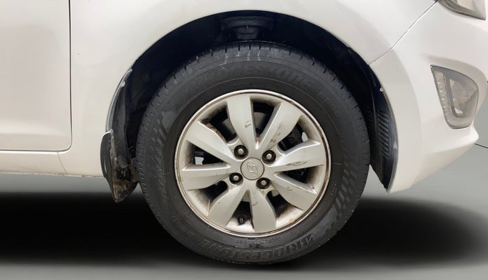 2014 Hyundai Elite i20 ASTA 1.2, Petrol, Manual, 66,959 km, Right Front Wheel