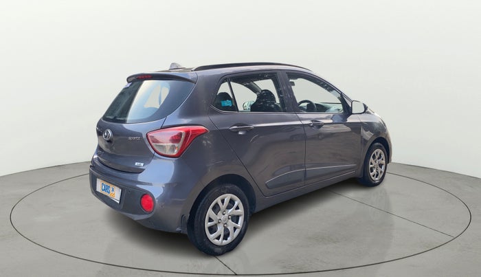 2017 Hyundai Grand i10 SPORTZ (O) 1.2 KAPPA VTVT, Petrol, Manual, 35,629 km, Right Back Diagonal