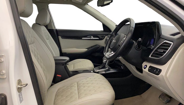 2021 KIA SELTOS HTX IVT 1.5 PETROL, Petrol, Automatic, 82,069 km, Right Side Front Door Cabin