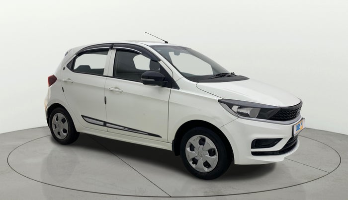 2023 Tata Tiago XT (O) PETROL, CNG, Manual, 44,923 km, SRP