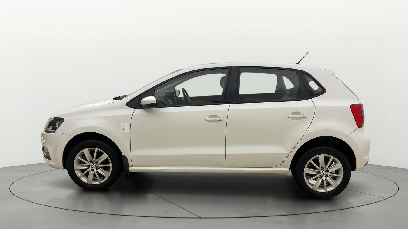 2017 Volkswagen Polo HIGHLINE1.2L, Petrol, Manual, 33,378 km, Left Side