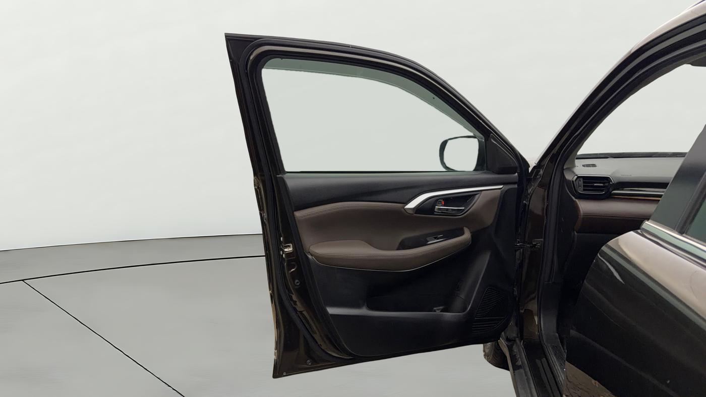 2023 Toyota URBAN CRUISER HYRYDER G HYBRID, Hybrid, Automatic, 26,777 km, LHS Front Door