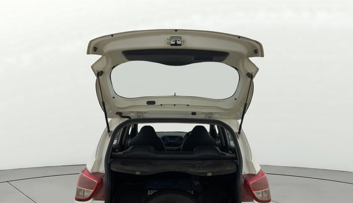 2017 Hyundai Grand i10 SPORTZ 1.2 KAPPA VTVT, CNG, Manual, 40,710 km, Boot Door Open