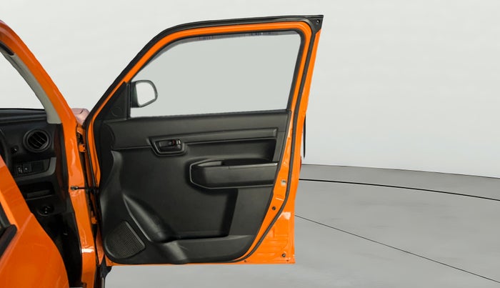 2020 Maruti S PRESSO VXI, Petrol, Manual, 38,525 km, RHS Front Door