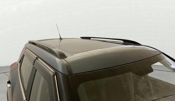 2022 Mahindra XUV300 W6 1.2 PETROL AMT, Petrol, Automatic, 44,310 km, Roof