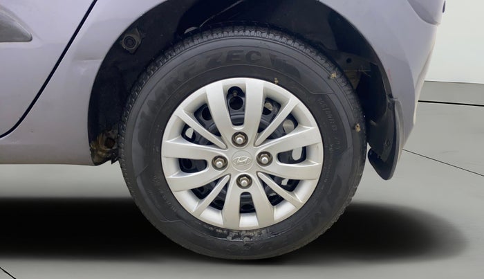 2014 Hyundai i10 SPORTZ 1.1, Petrol, Manual, 28,564 km, Left Rear Wheel