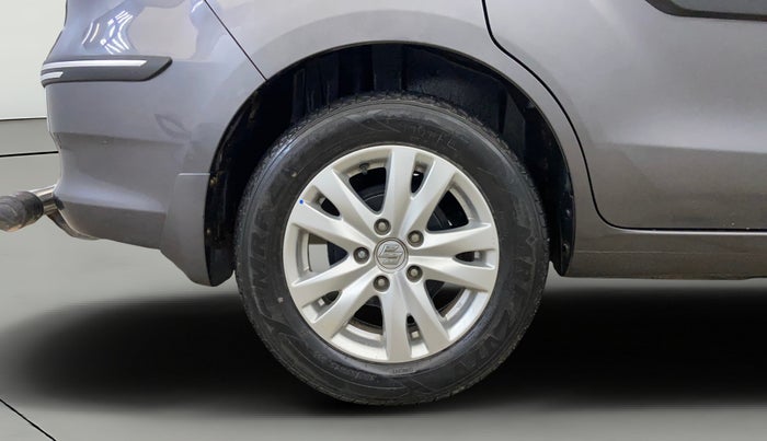2018 Maruti Ertiga ZXI, Petrol, Manual, 27,315 km, Right Rear Wheel