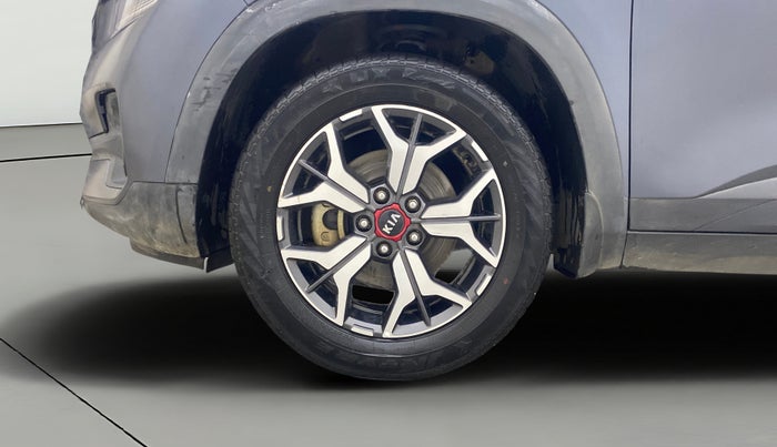 2022 KIA SELTOS X LINE 1.5 DIESEL AT, Diesel, Automatic, 1,08,437 km, Left Front Wheel