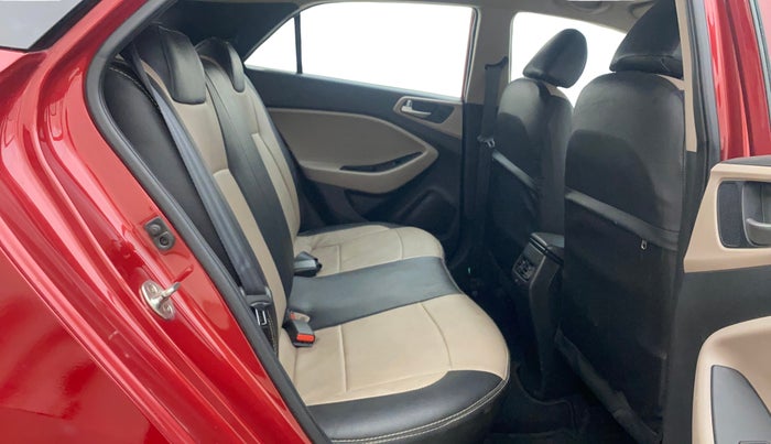 2019 Hyundai Elite i20 SPORTZ PLUS  1.2 CVT, Petrol, Automatic, 30,627 km, Right Side Rear Door Cabin