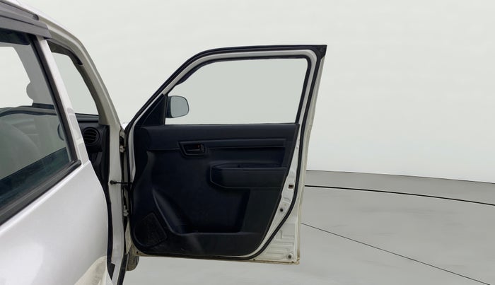 2022 Maruti S PRESSO VXI (O), Petrol, Manual, 48,556 km, RHS Front Door