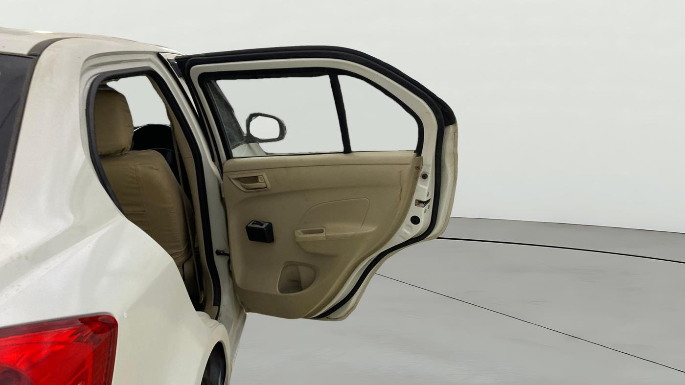 2021 Maruti Swift Dzire TOUR S-CNG, CNG, Manual, 1,36,436 km, RHS Rear Door