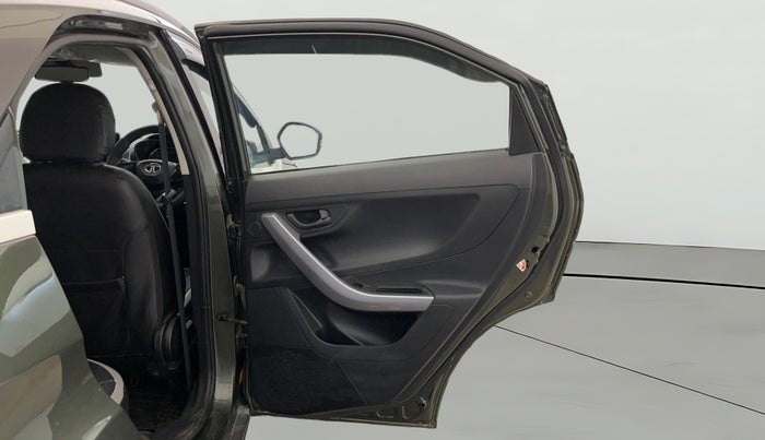2021 Tata NEXON XMA SUNROOF PETROL, Petrol, Automatic, 65,926 km, RHS Rear Door
