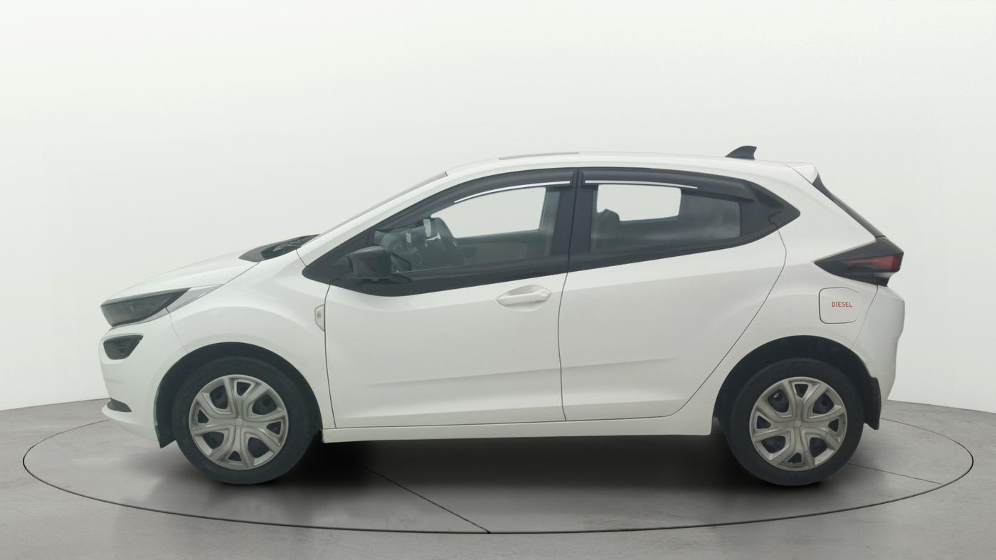 2024 Tata ALTROZ XM Plus (S) Diesel, Diesel, Manual, 45,880 km, Left Side