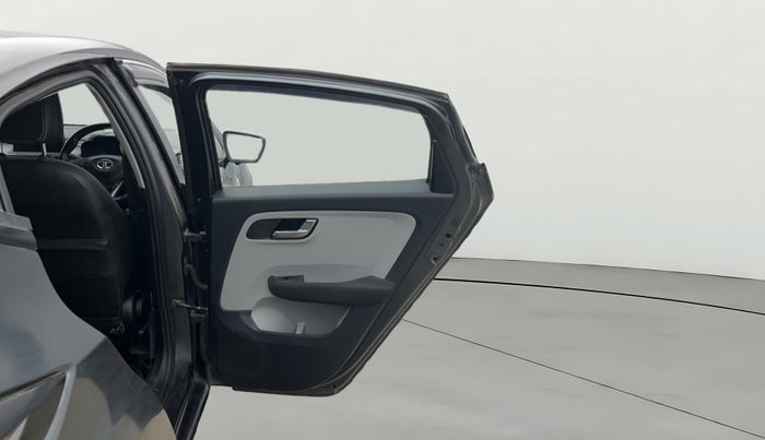 2020 Tata ALTROZ XZ PETROL, Petrol, Manual, 52,416 km, RHS Rear Door