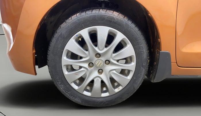 2016 Maruti Baleno ZETA PETROL 1.2, Petrol, Manual, 1,29,573 km, Left Front Wheel
