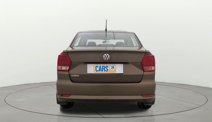 2016 Volkswagen Ameo HIGHLINE1.2L, Petrol, Manual, 66,761 km, Back/Rear