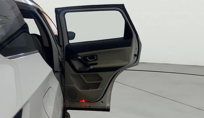 2021 Tata Safari XZA PLUS, Diesel, Automatic, 74,275 km, RHS Rear Door