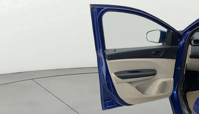 2021 Renault TRIBER RXT, Petrol, Manual, 37,674 km, LHS Front Door