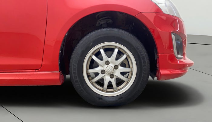 2017 Maruti Swift VDI, Diesel, Manual, 56,556 km, Right Front Wheel