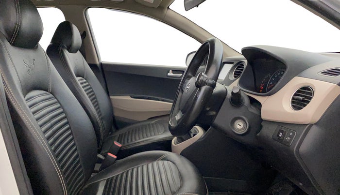 2018 Hyundai Grand i10 SPORTZ 1.2 KAPPA VTVT, CNG, Manual, 34,912 km, Right Side Front Door Cabin