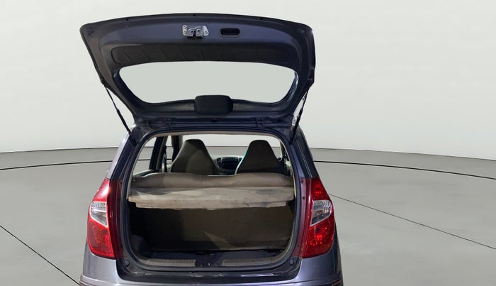 2013 Hyundai i10 ERA 1.1, Petrol, Manual, 31,600 km, Boot Open Zoomed View