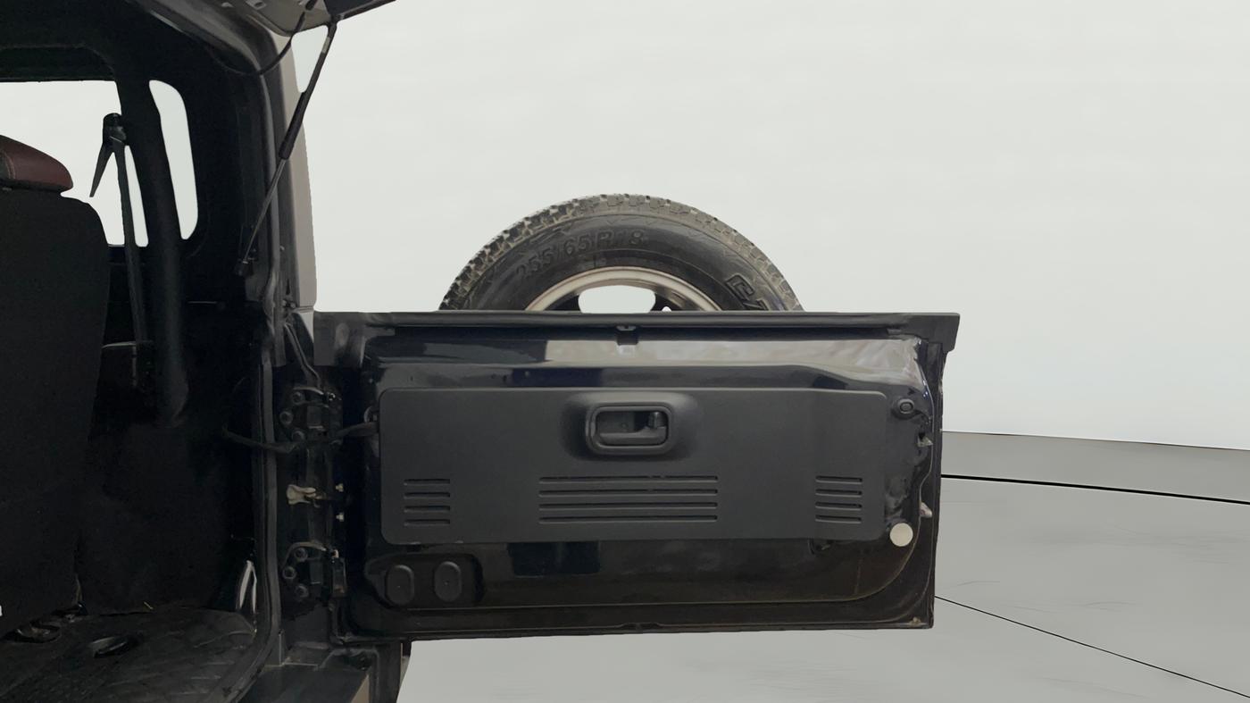2022 Mahindra Thar LX PETROL HT 4WD AT, Petrol, Automatic, 47,201 km, Boot Door Open