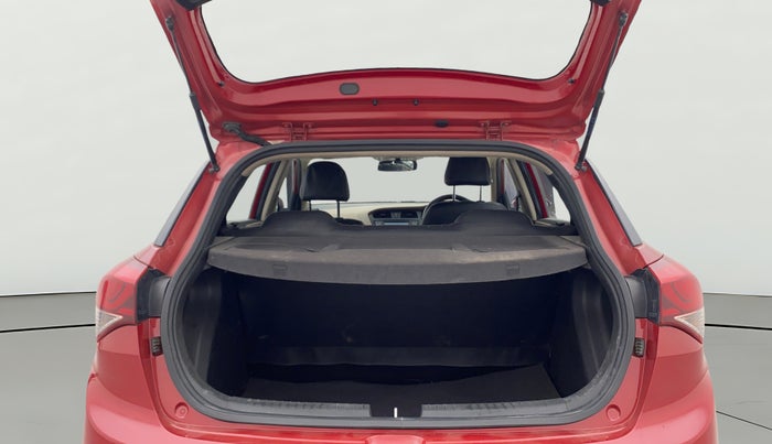 2017 Hyundai Elite i20 ASTA 1.2, Petrol, Manual, 1,01,700 km, Boot Open Zoomed View