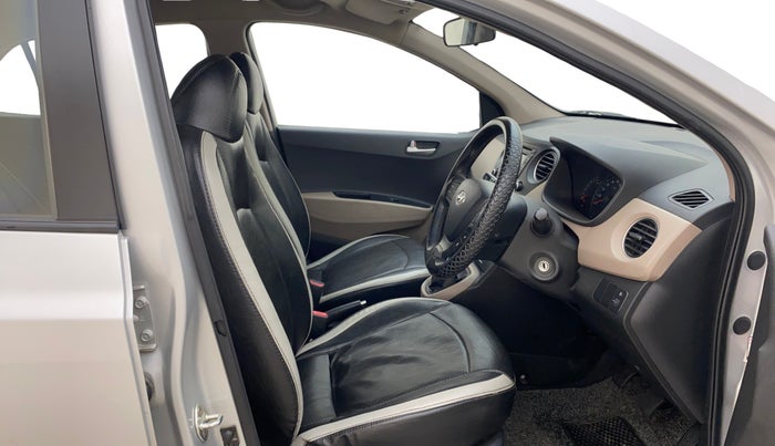 2015 Hyundai Xcent S 1.2, Petrol, Manual, 42,085 km, Right Side Front Door Cabin