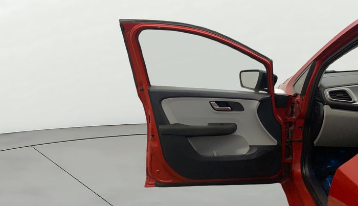 2020 Tata ALTROZ XZ PETROL, Petrol, Manual, 43,628 km, LHS Front Door