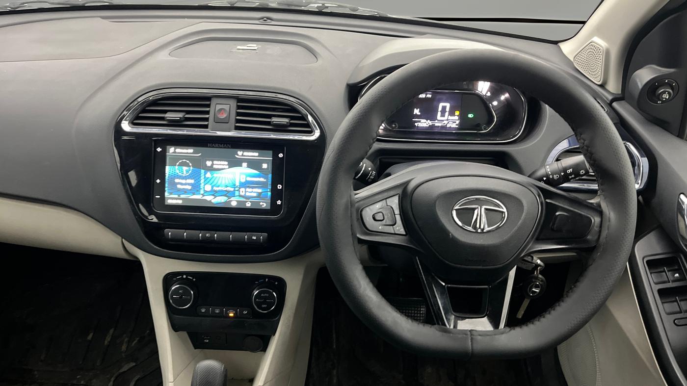 2022 Tata Tiago XZA PLUS PETROL, Petrol, Automatic, 47,483 km, Steering Wheel Close Up
