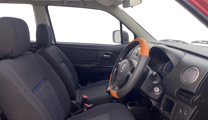 2014 Maruti Wagon R Stingray VXI, Petrol, Manual, 99,934 km, Right Side Front Door Cabin