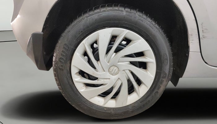 2018 Maruti Baleno DELTA PETROL 1.2, Petrol, Manual, 54,749 km, Right Rear Wheel