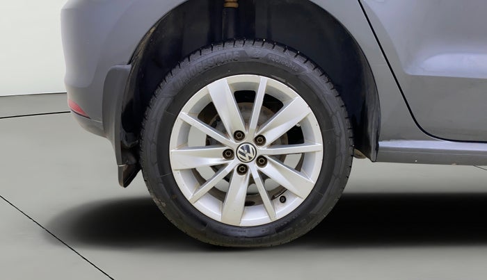 2016 Volkswagen Polo HIGHLINE 1.0L, Petrol, Manual, 58,567 km, Right Rear Wheel