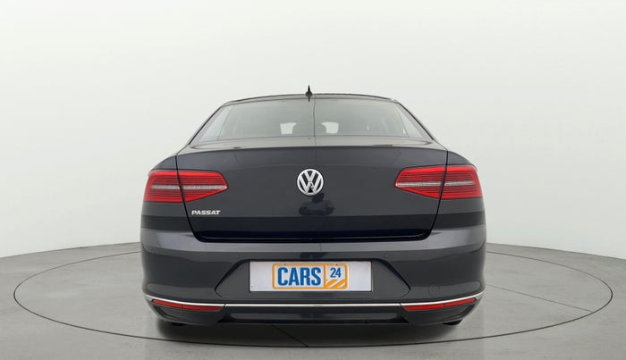 2018 Volkswagen Passat HIGHLINE DSG, Diesel, Automatic, 1,08,680 km, Back/Rear