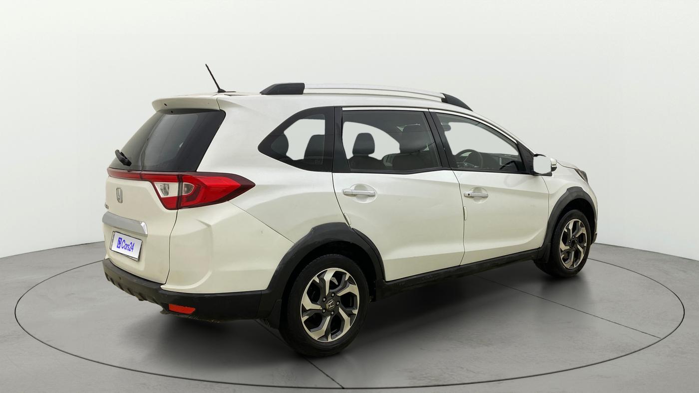 2017 Honda BR-V 1.5L I-VTEC V, Petrol, Manual, 1,07,116 km, Right Back Diagonal