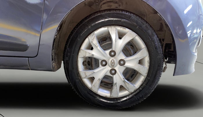 2015 Hyundai Grand i10 SPORTZ 1.2 KAPPA VTVT, Petrol, Manual, 62,263 km, Right Front Wheel