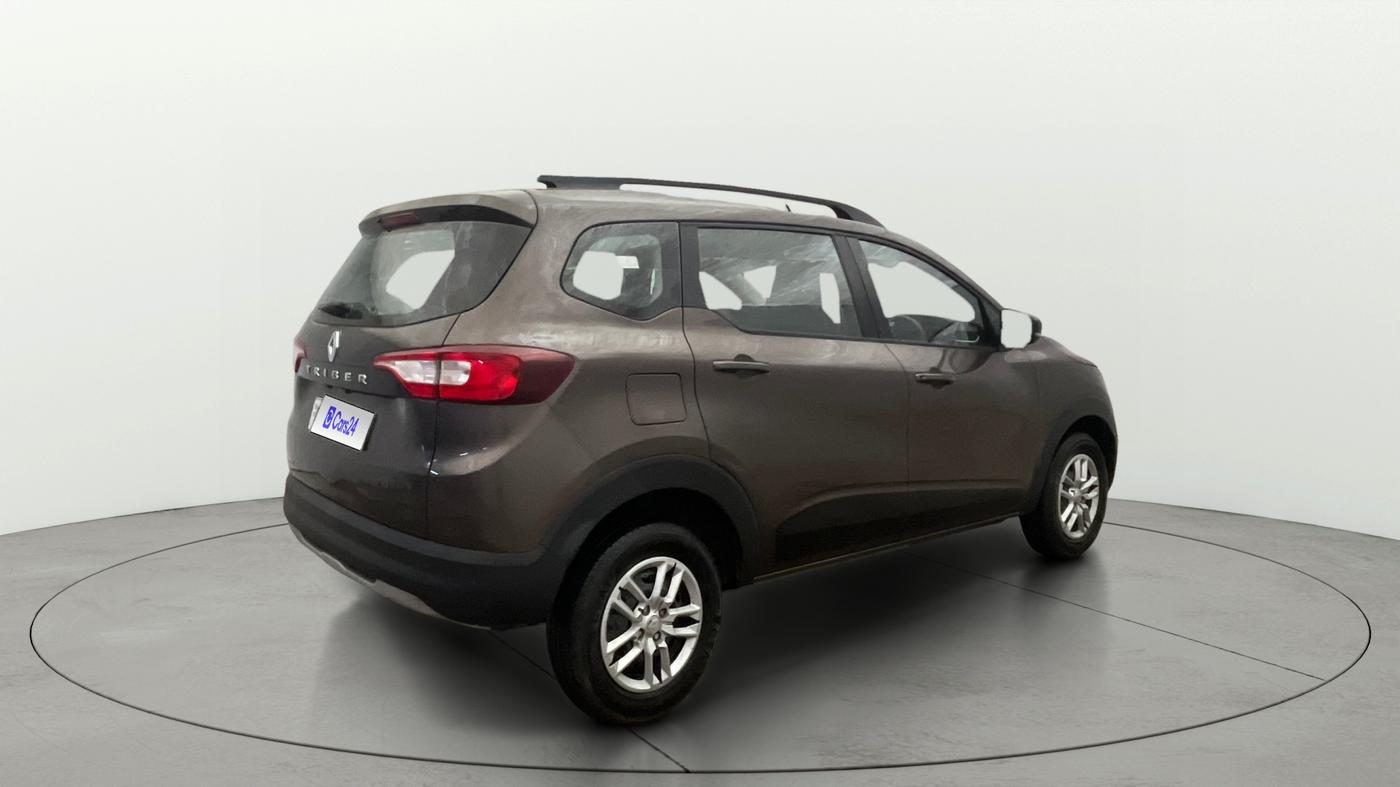 2024 Renault TRIBER RXT, Petrol, Manual, 15,192 km, Right Back Diagonal