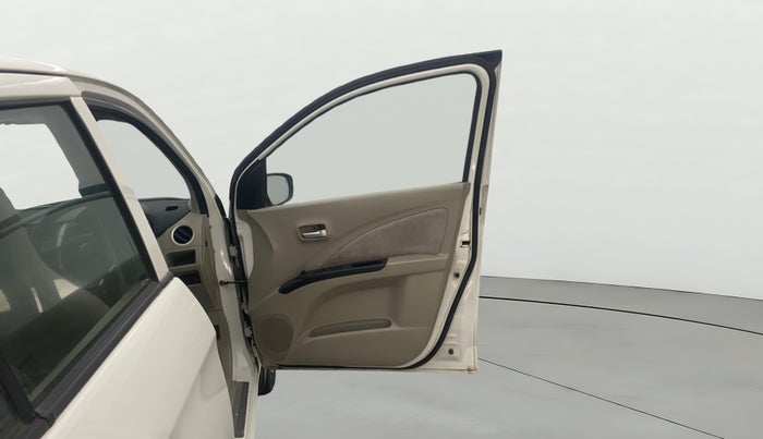 2016 Maruti Celerio ZXI, Petrol, Manual, 60,987 km, RHS Front Door